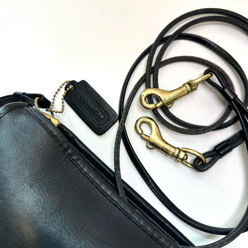✅Sold✅ Vintage Coach 1970s NYC Leatherware Basic Shoulder Bag #9455 - Picture 3 of 13